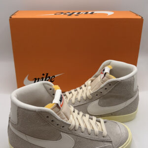 Nike - W Blazer mid '77 VNTG - C1