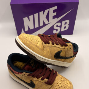 Nike - SB Dunk Low Pro Leather - Gold - C13