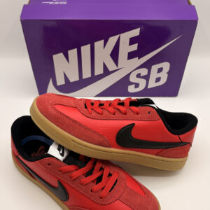 Nike - SB FC Classic leather boots - Red and black - C20