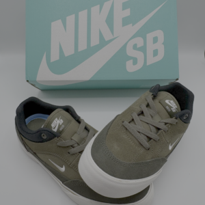 Nike SB Malor in nubuck - Olive green - C23